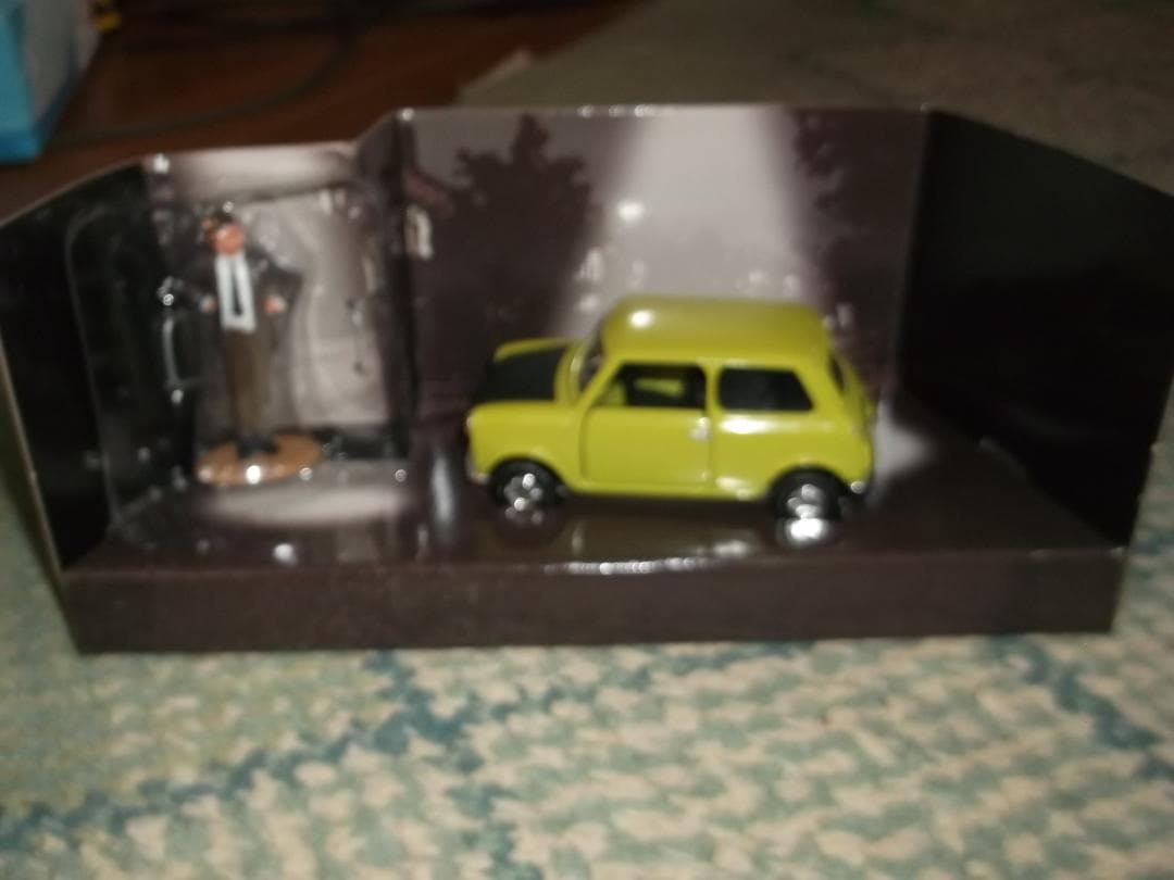 Mr. Bean ミニカー Corgi ライムグリーン