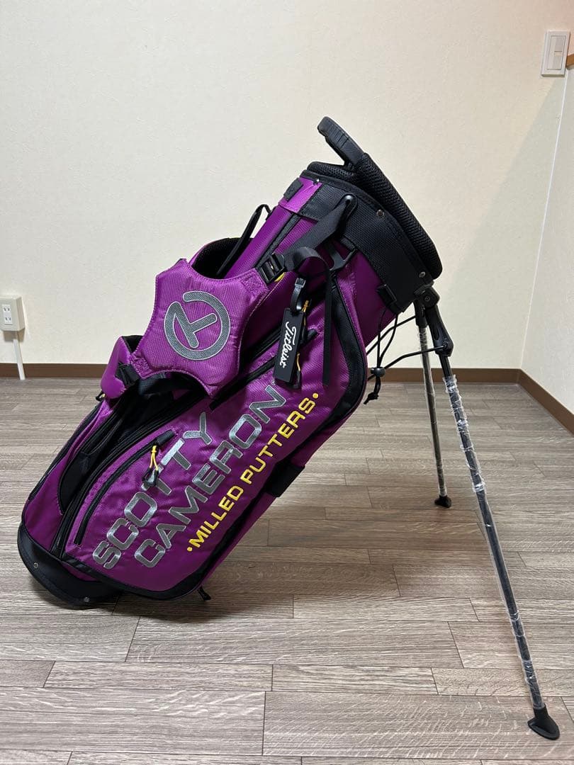 目立つ！美しいパープルカラーがゴルフ場で映えます！スタンド式キャディバック