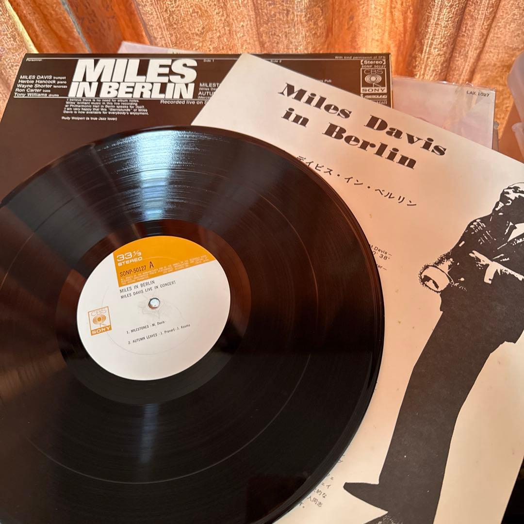 2)LP12in国内盤マイルスデイビスの 4枚写真参照　盤ジャケ帯解説良好