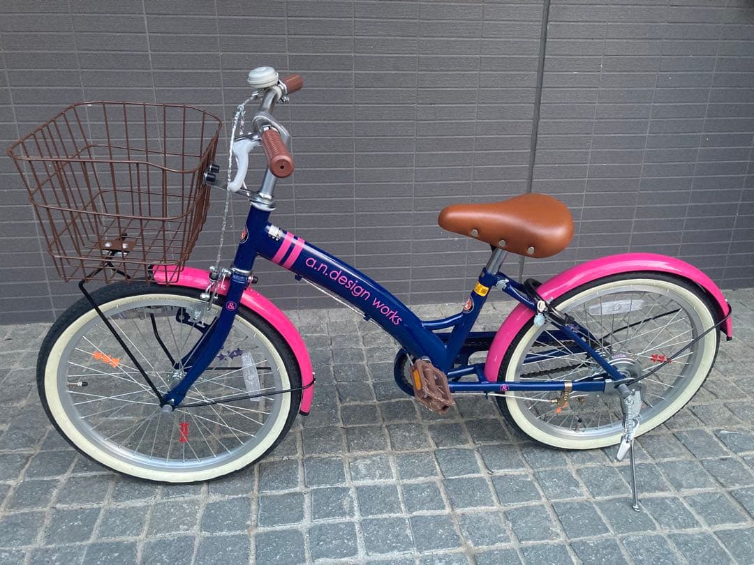 a.n.design works 子供用自転車 ネイビー/ピンク　20インチ
