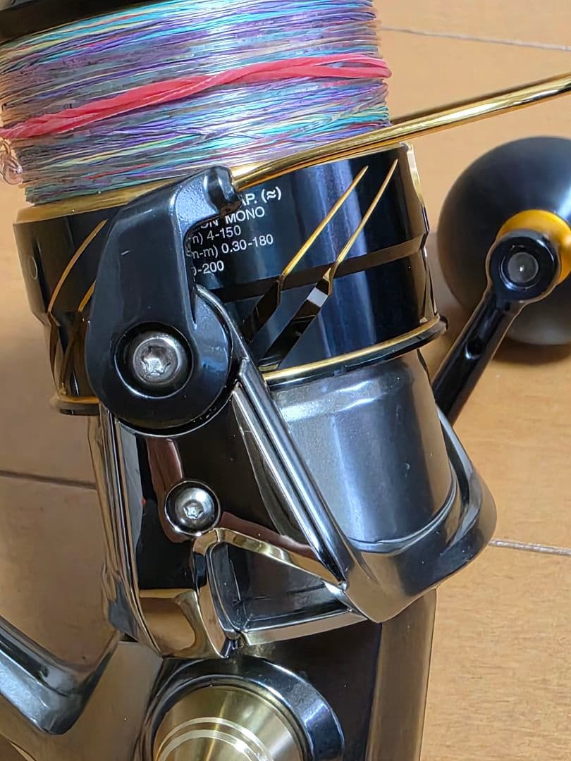 シマノ　16ヴァンキッシュ4000HG　夢屋アルミラウンド型ノブ　リールスタンド