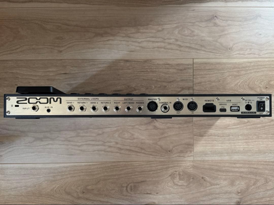 ZOOM G11（ACとBluetoothアダプタ付属）