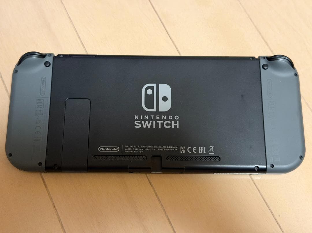 Nintendo Switch本体グレー　同梱品全て有　動作確認済　美品　任天堂