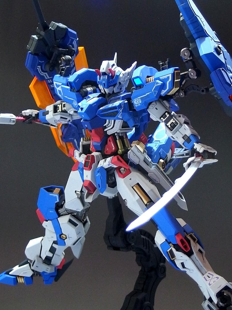 あ*ら様 HiPlay 1/100 EDDAS ヴァルキリー塗装済完成品 海外製