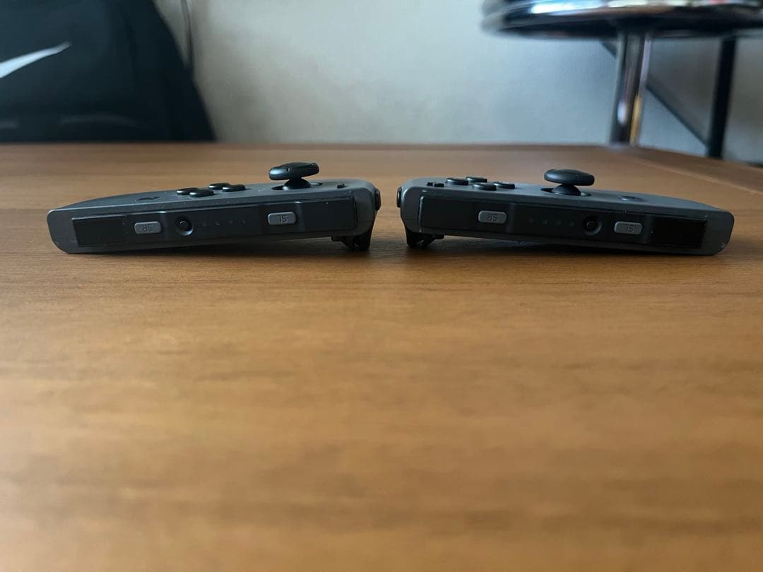 任天堂ニンテンドースイッチ 完動品 バッテリー強化版 グレー 2021年製