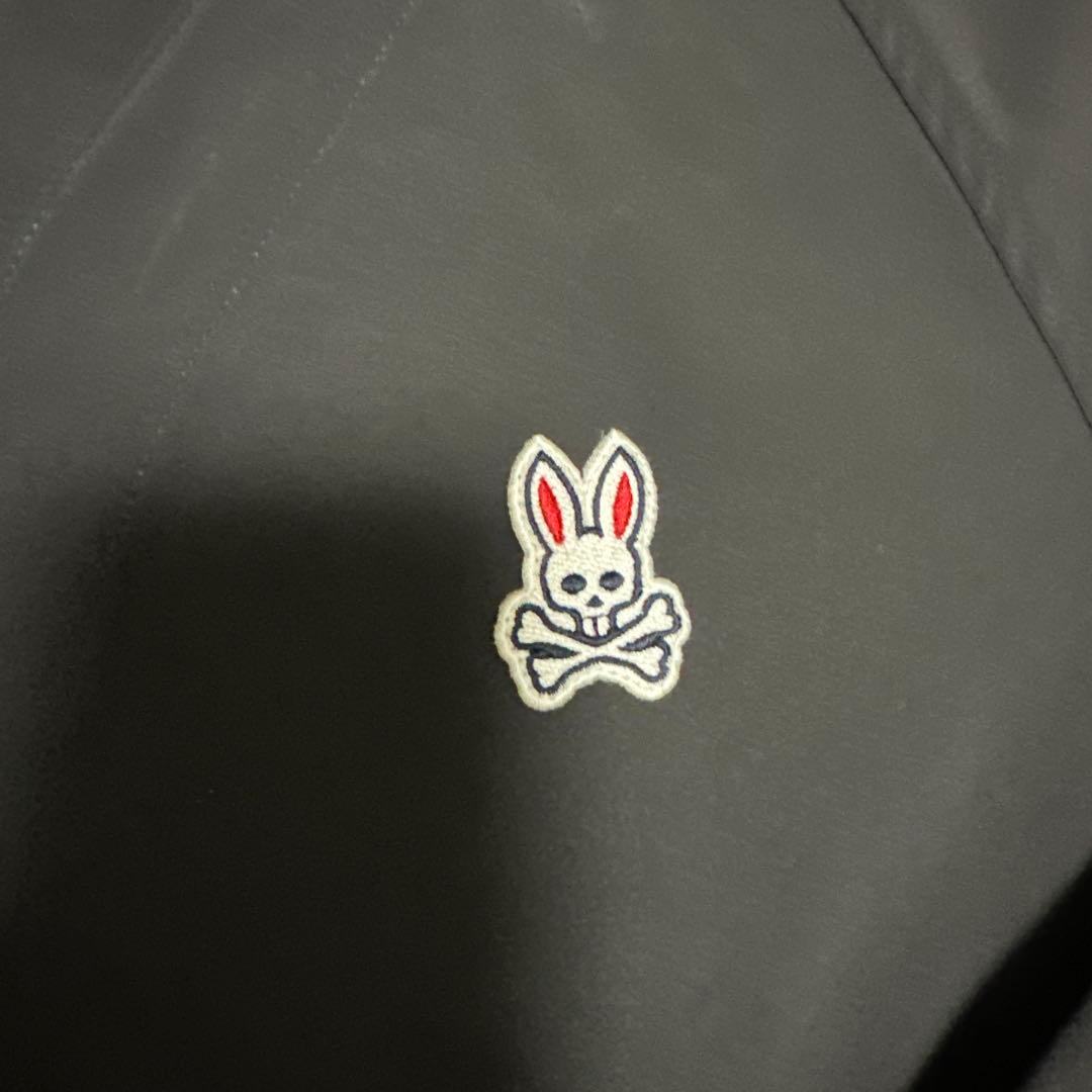 美品PsychoBunnyサイコバニーSOLOTEXタフタノーカラーブルゾン炭黒