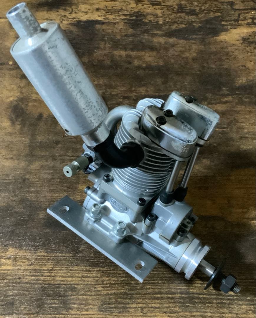 【ジャンク品】斉藤製作所 製 FA-91 ラジコン用エンジン