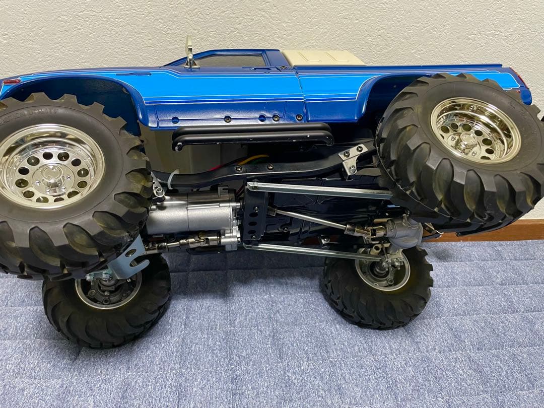 タミヤ　ハイラックス　４ＷＤ　ハイリフト　3速トランスミッション　BRUISER