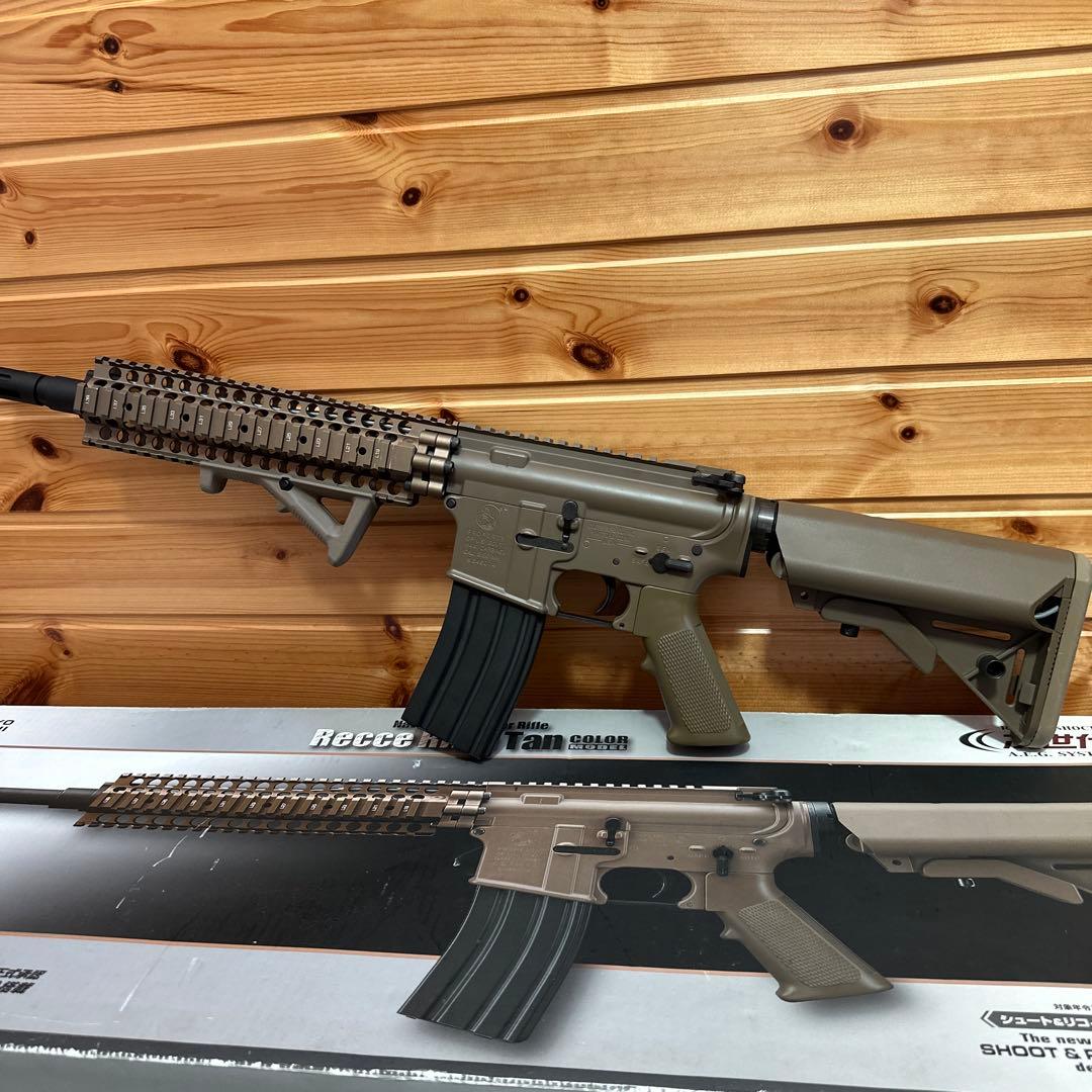 美品⭐️入手困難 東京マルイ 次世代電動ガン レシーライフル タン カラー