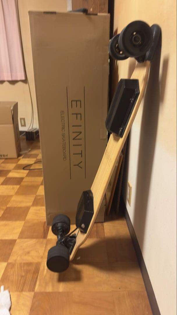 EFINITY 電動スケートボード