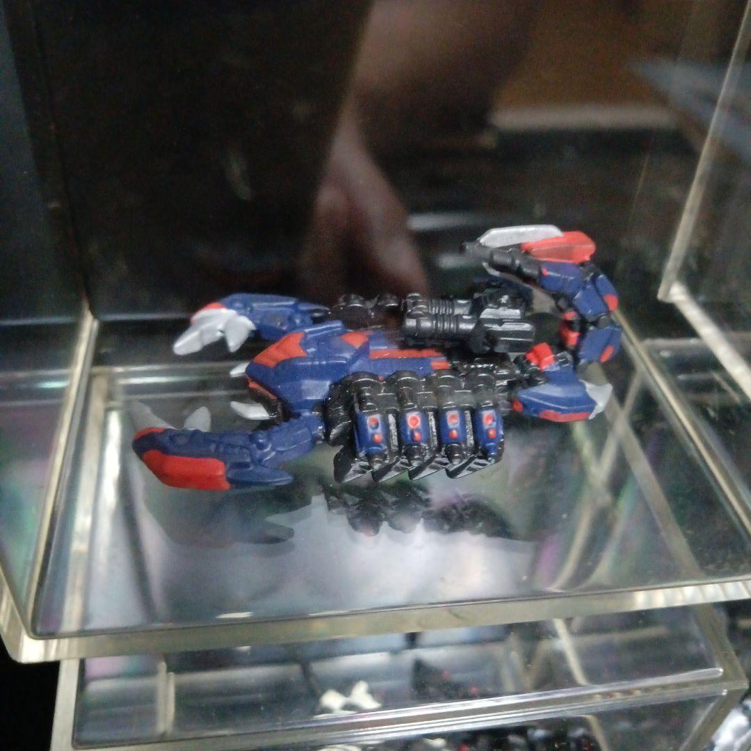 ゾイド フィギュアコレクション ディスプレイケース 付 ゾイドバトルカード