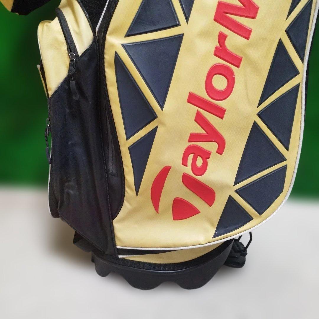 ※美品TaylorMadeスタンド式キャディバッグ ベージュ/黒フード無 int