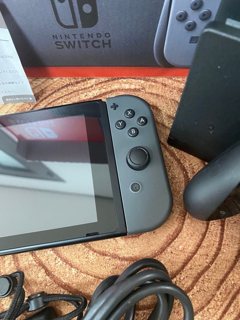 Nintendo Switch ニンテンドースイッチ本体　グレー