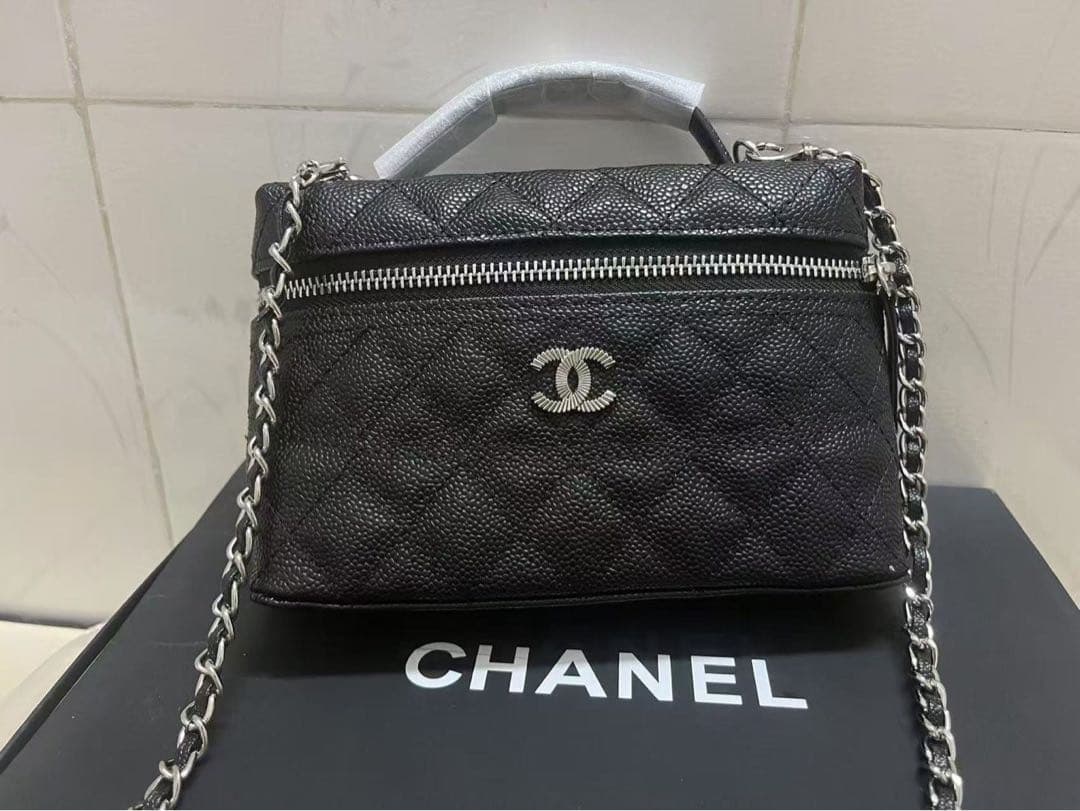 CHANEL キャビア ショルダー バック