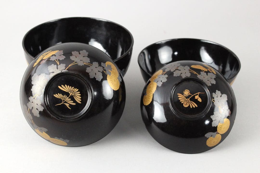 No5543 黒漆菊花金銀蒔絵　お櫃　杓子　椀　5点セット　送料無料