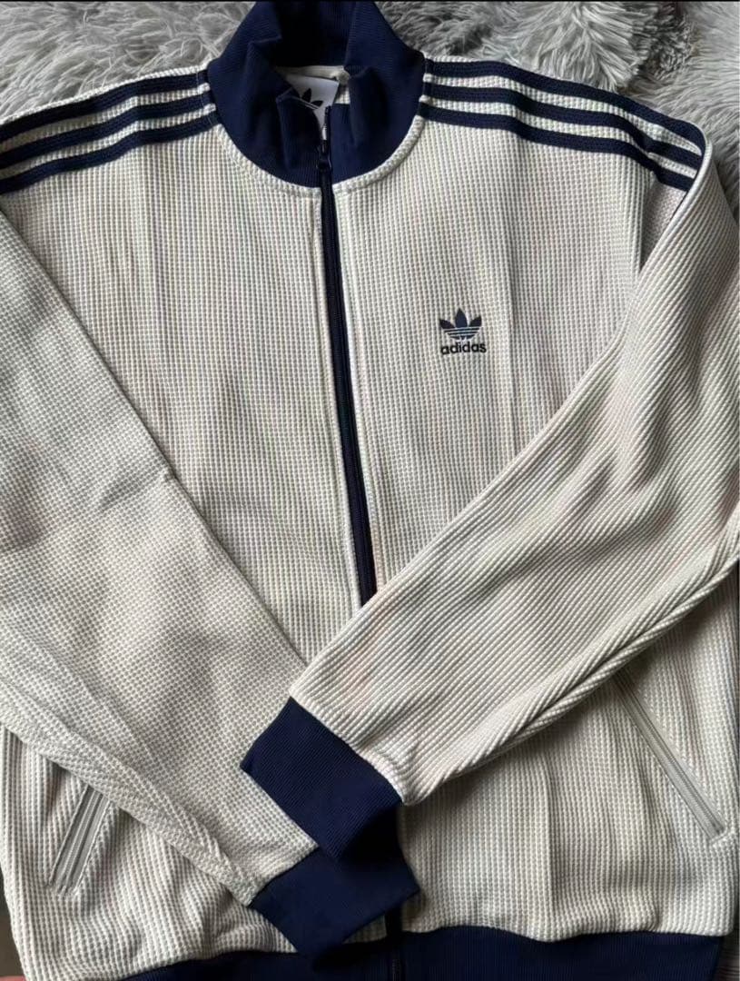 新品L adidas ニット トラックトップ ワッフル KC2618