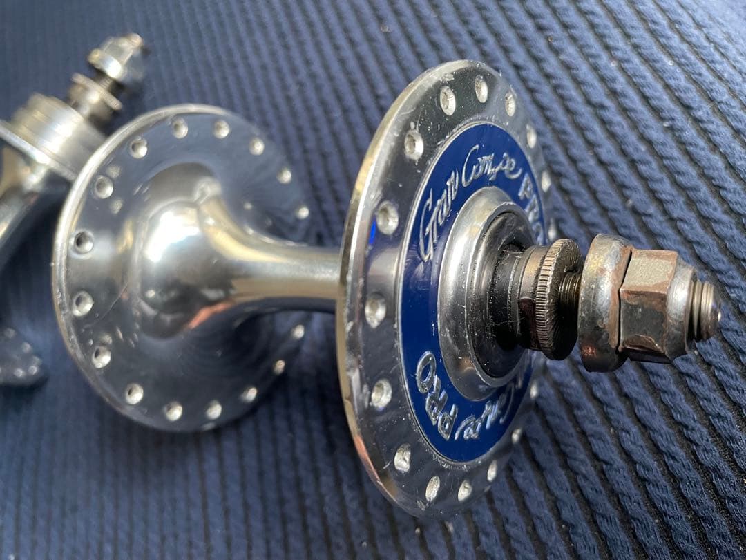 NJS YOSHIGAI GRANCOMPEPRO ハブ　競輪　ピスト