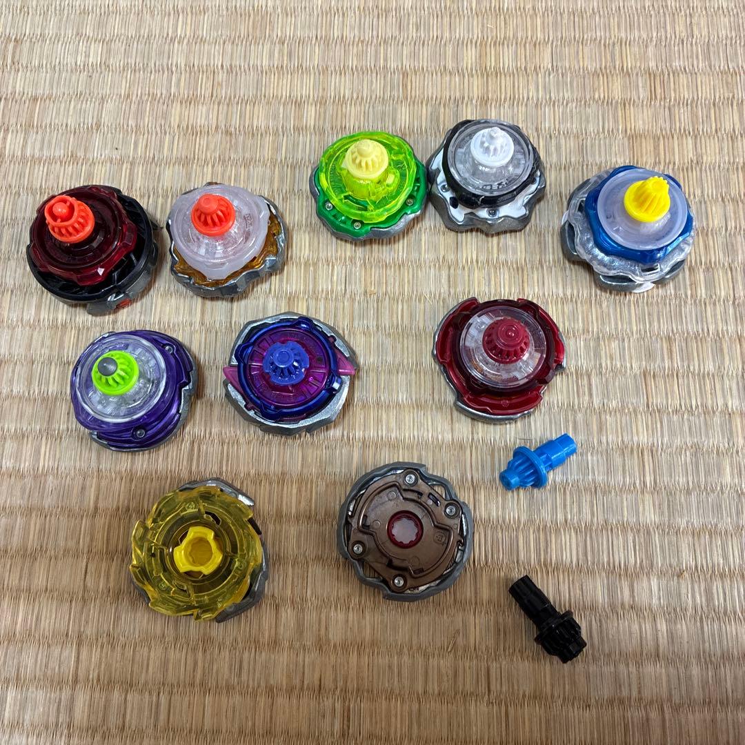 ベイブレードx 引退品まとめ売り