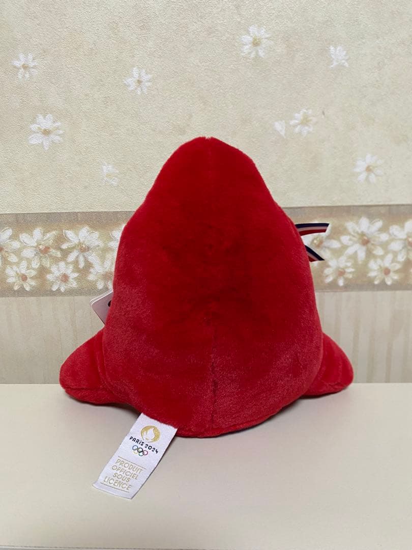 パリ2024 オリンピック マスコットキャラクター フリージュ ぬいぐるみ