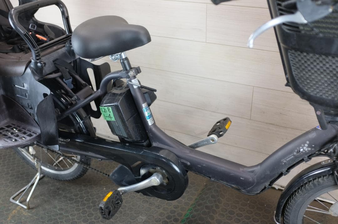 K*3様 電動自転車 BS アンジェリーノ　20インチ　3段　12.8Ah充電器
