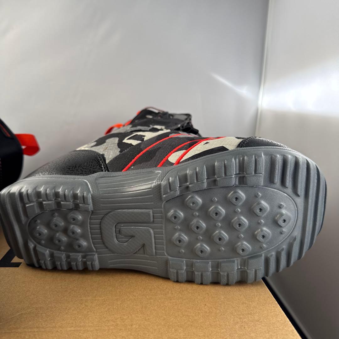 スノーボード Burton STASH HUNTER JR 24cm (YOUTH 6K)