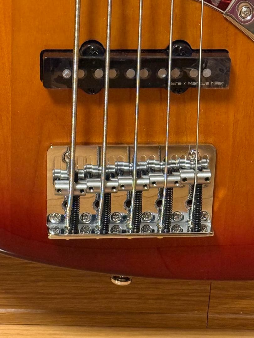 SIRE V7 2nd 5st アルダー/エボニー