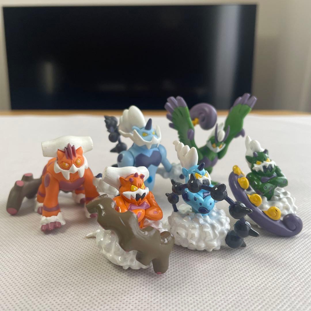 モンコレ　ポケモン　フィギュア　伝説ポケモン多数　レア　まとめ売り（おまけ付き）