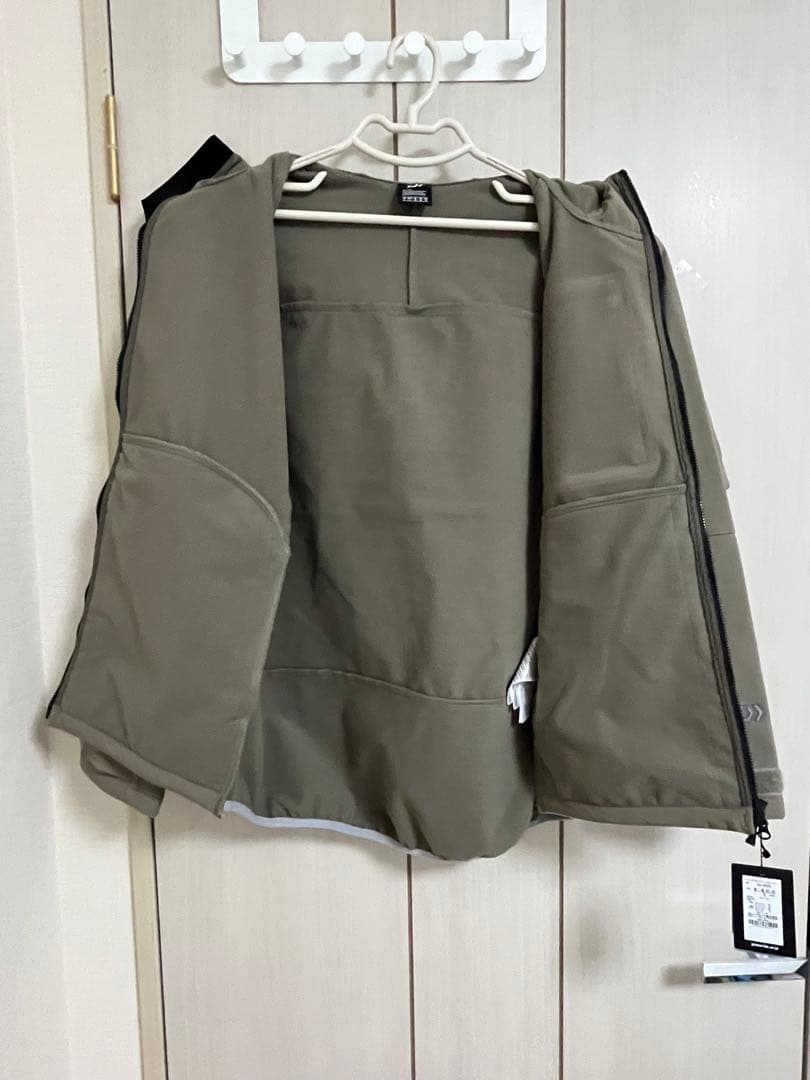 【新品未使用】ダイワ ウィンドブロックフリースジャケット DJ-9323