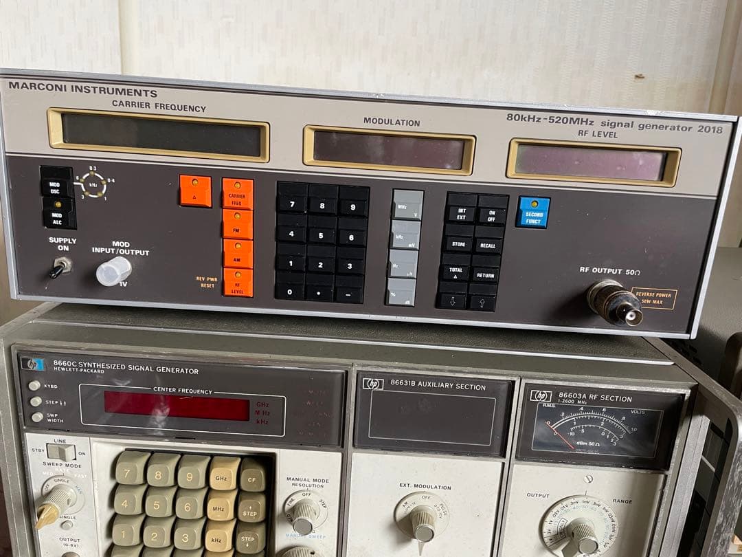 測定器一式　スペアナ　SG