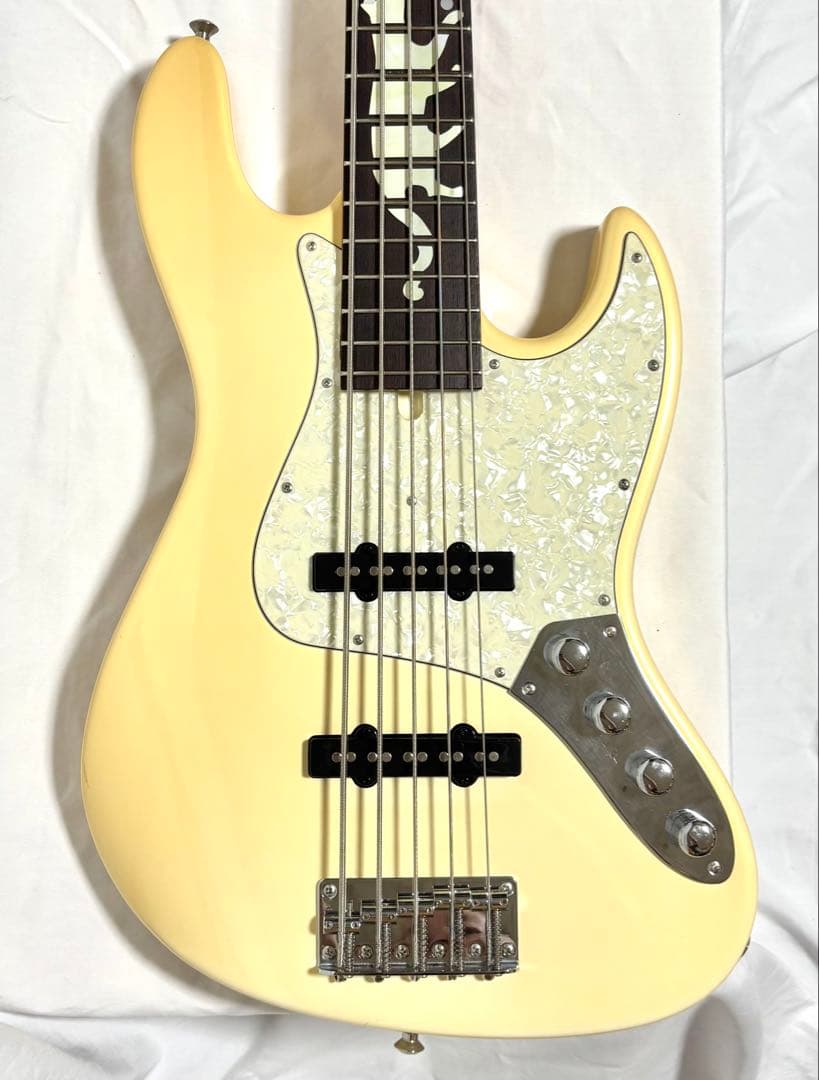 【新品弦張替済】Bacchus 5弦ベース GLOBAL SERIES ジャズベ