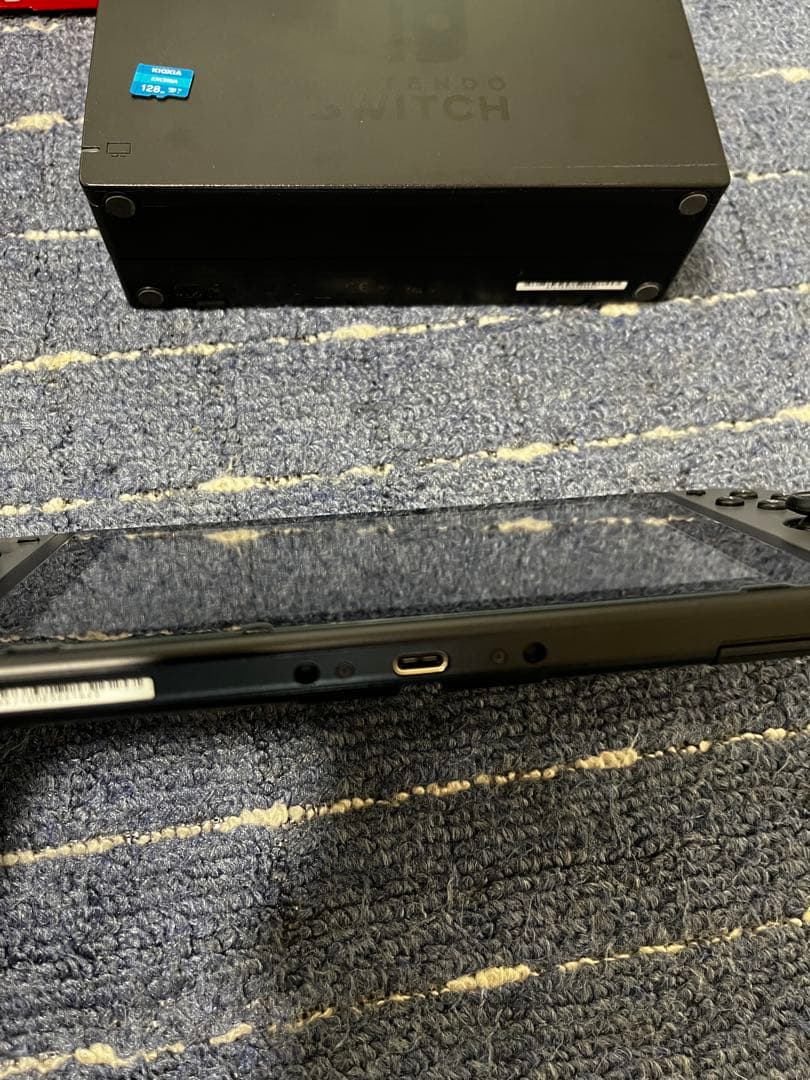 Nintendo Switch + Joy-Con + マリオカート8