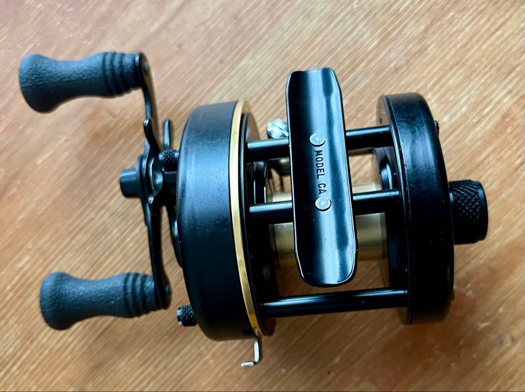 超美品！　レアなビンテージ　シェークスピア　シグマ　0001 ベイトリール CA