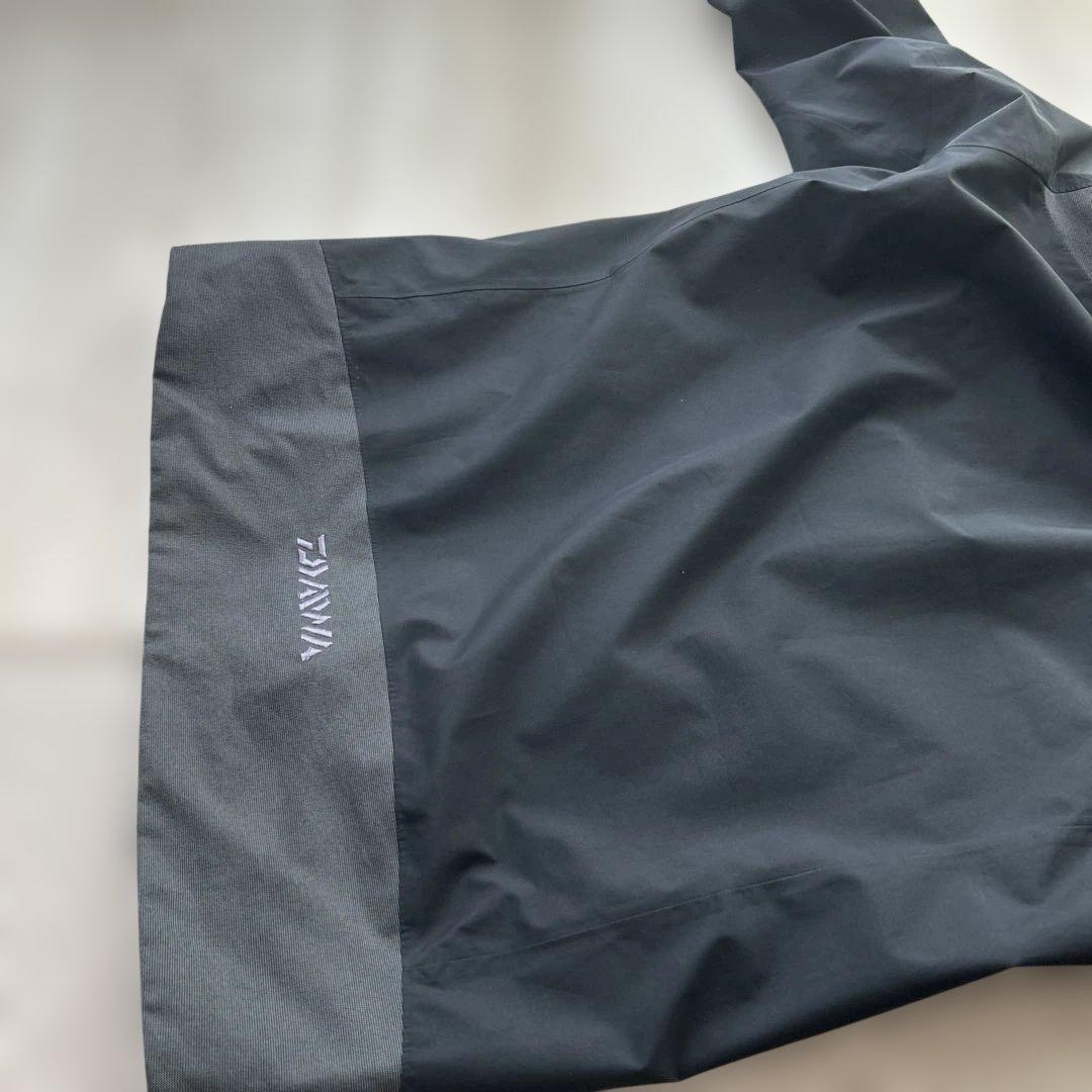 DR-1324J GORE-TEX レインウェア　ダイワ