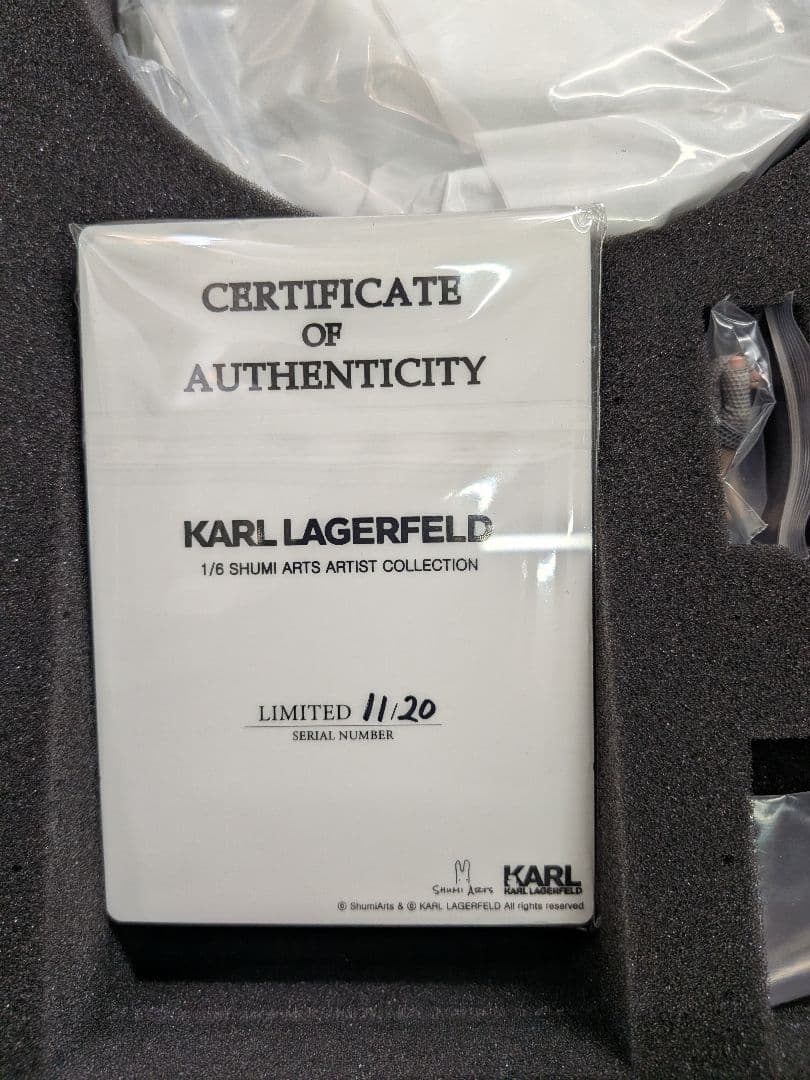 shumi arts Karl Lagerfeld カール・ラガーフェルド