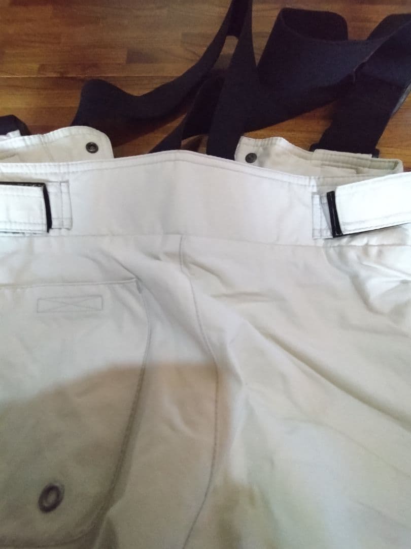 REVOLUTION 9 レディーススキーウエアー上下セットＳサイズ