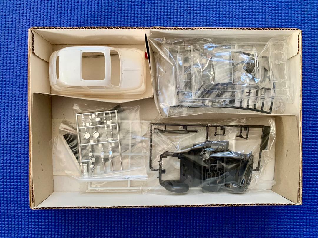 ☆【未組立】1/24フィアット・アバルト・アセットコルサ（ハイテックモデル）