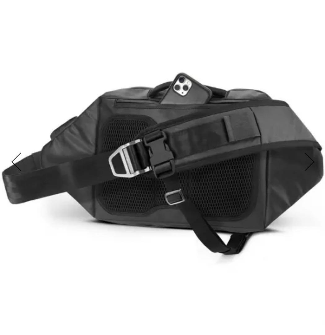 美品 CHROME INDUSTRIES VALVE SLING 2.0ブラック