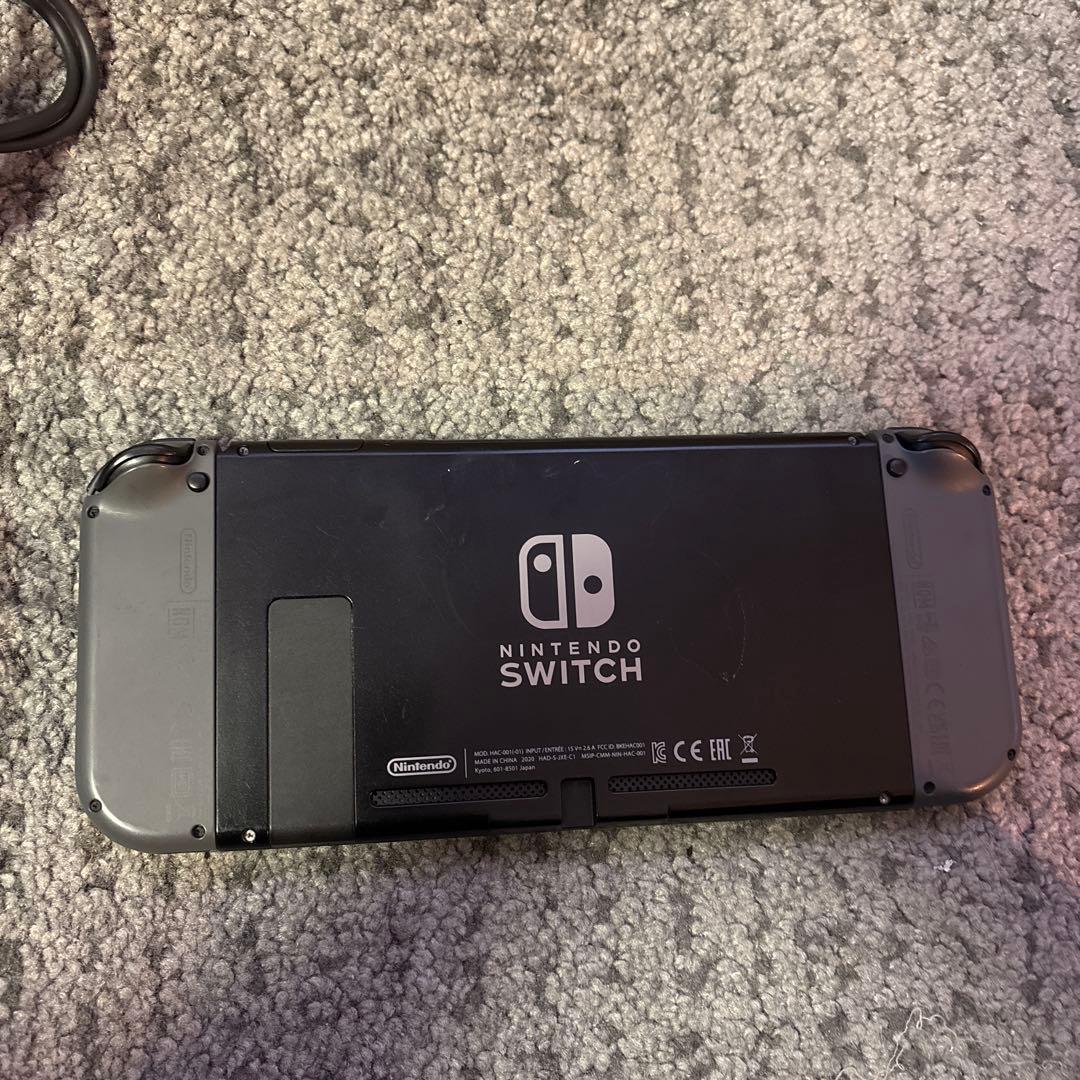 Nintendo Switch 本体　グレー、ネオンブルー/レッド