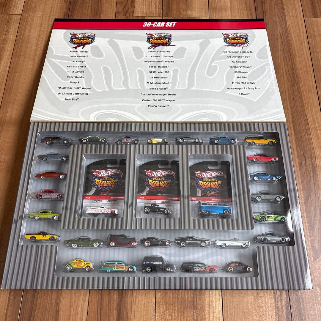 ミニカー HOT WHEELS REAL RIDERS GARAGE 30 CAR SET