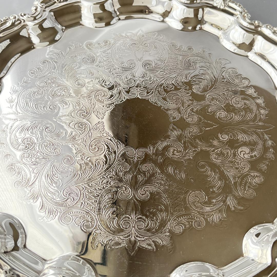 【英国】チッペンデールのギャラリートレー / ドリンクトレー 30cm