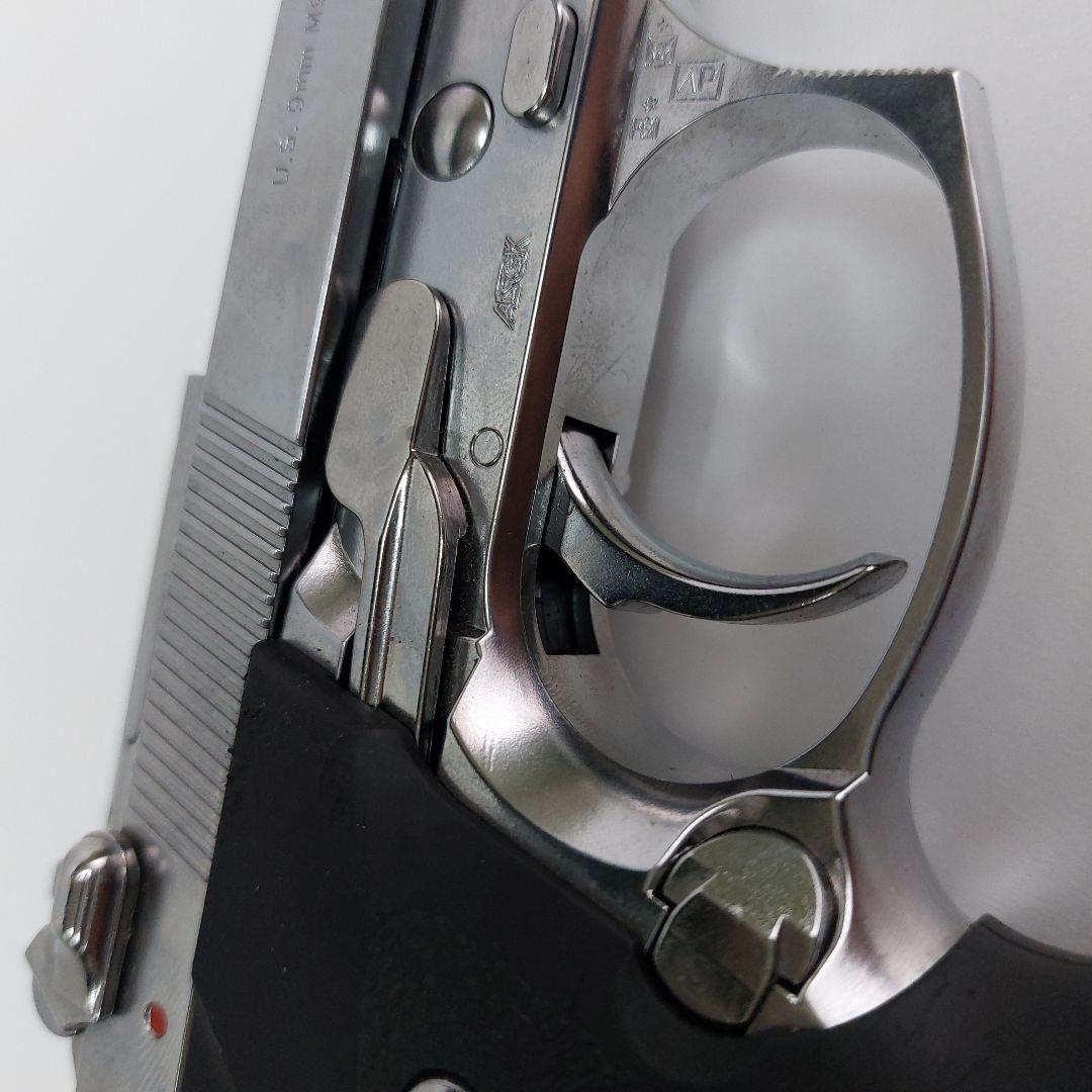 東京マルイ製 ベレッタ M92F ガスガン クローム ハンドガン