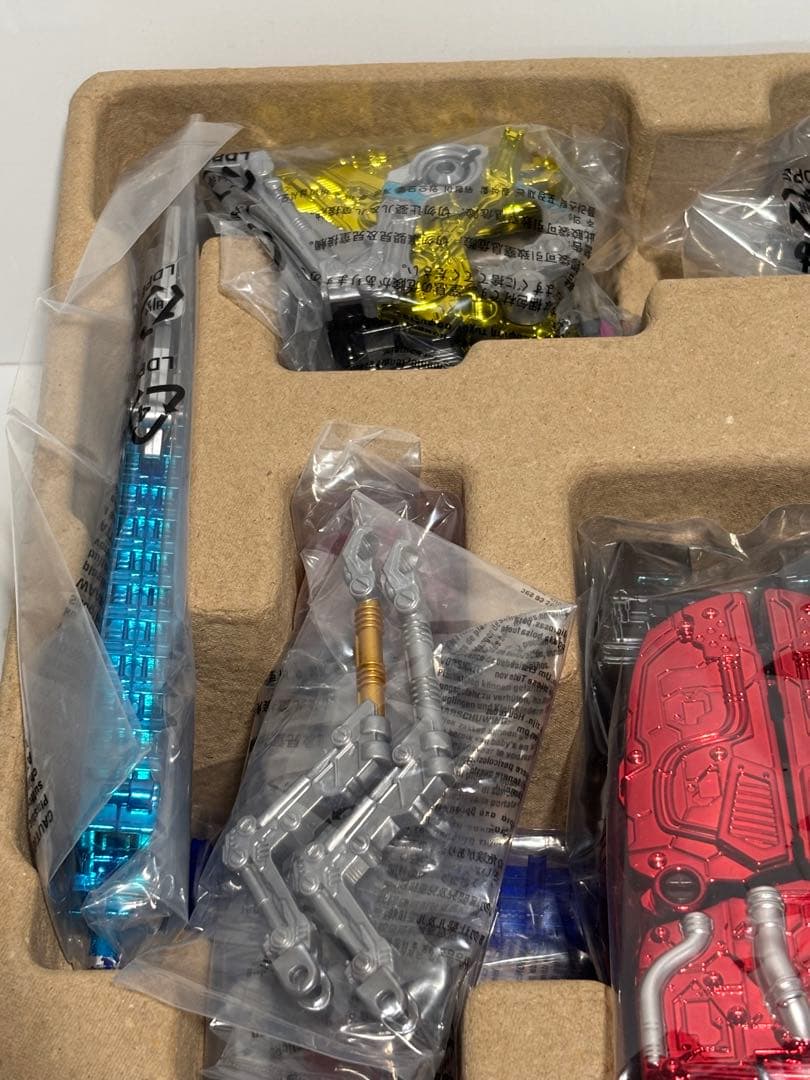 DXキングオージャー(王様級重塗装メッキVer.) 開封品