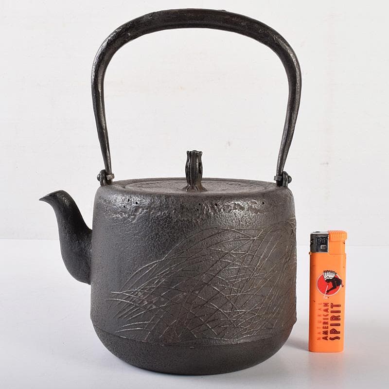 煎茶道具　南部鉄器　金澤雀州造　薄文　筒形　鉄瓶　鉄壷　D　R7746