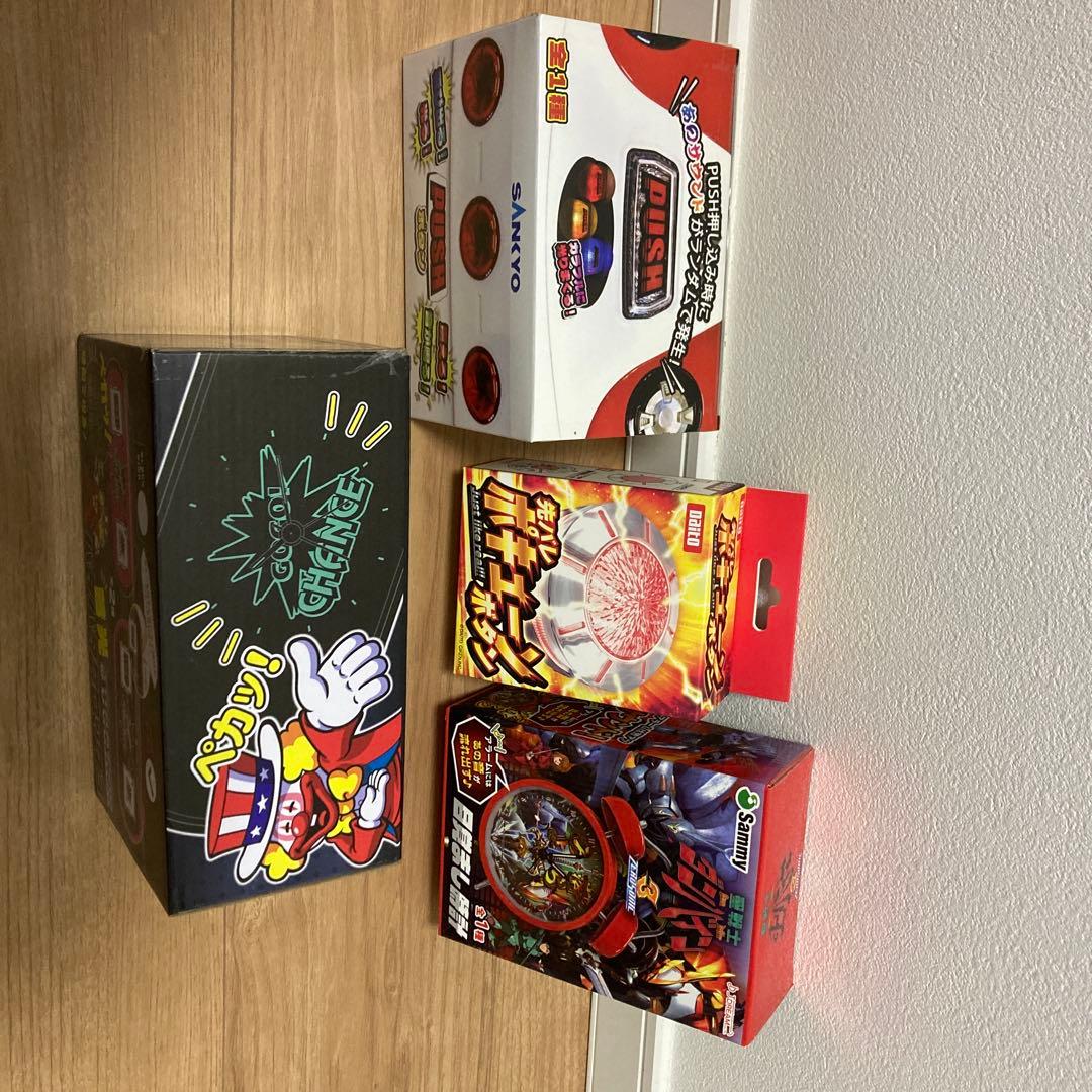 先バレ ポキューンボタン、JUGGLER 蓄光パタパタクロック3、PUSHボタン