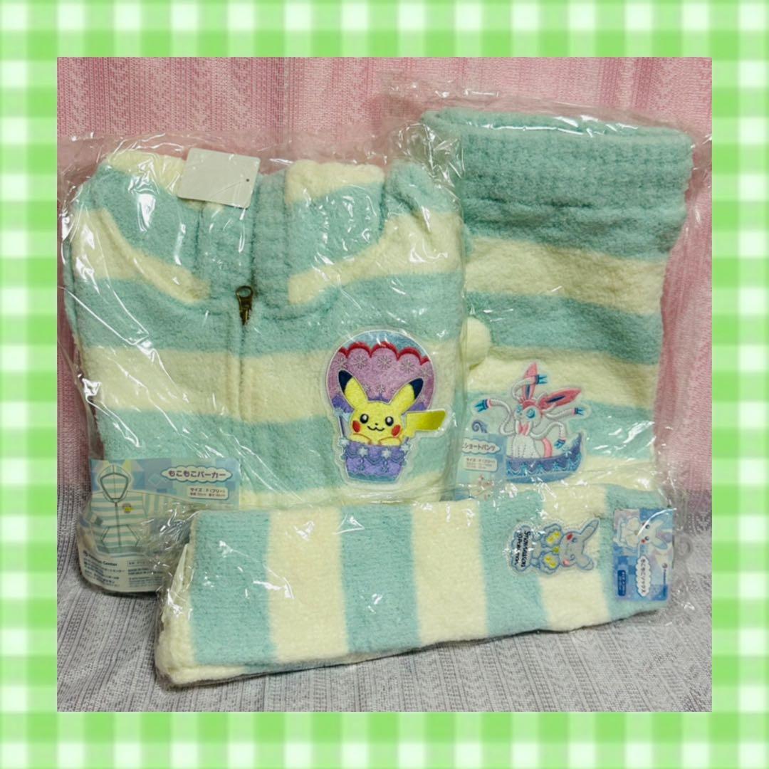 ポケットモンスター　もこもこパーカー　ショートパンツ　ソックス　セット