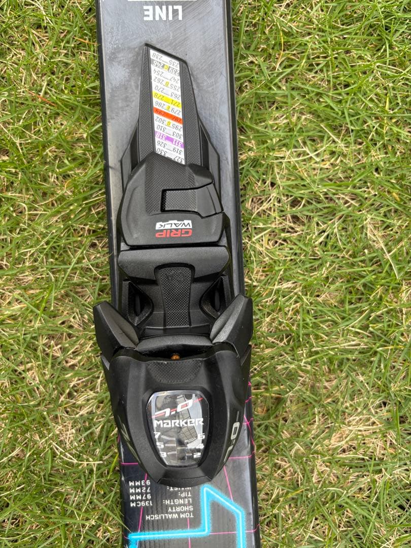 LINE TW スキー バインディング付き