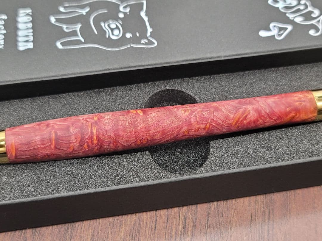 新品 こぶた工房 タクサスフロリニーバール 極上杢 ボールペン