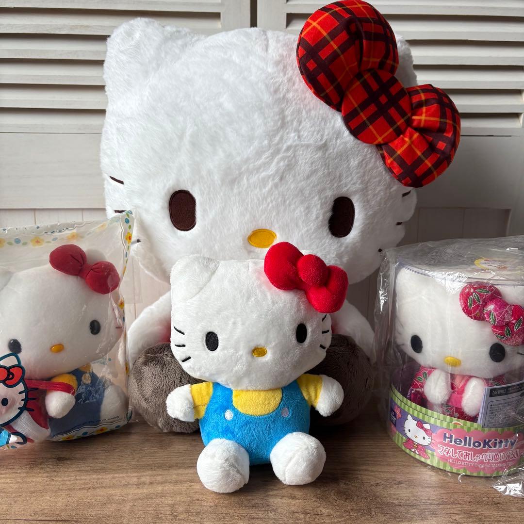 サンリオ ハローキティ キティちゃんグッズまとめ売り　ぬいぐるみ等10点