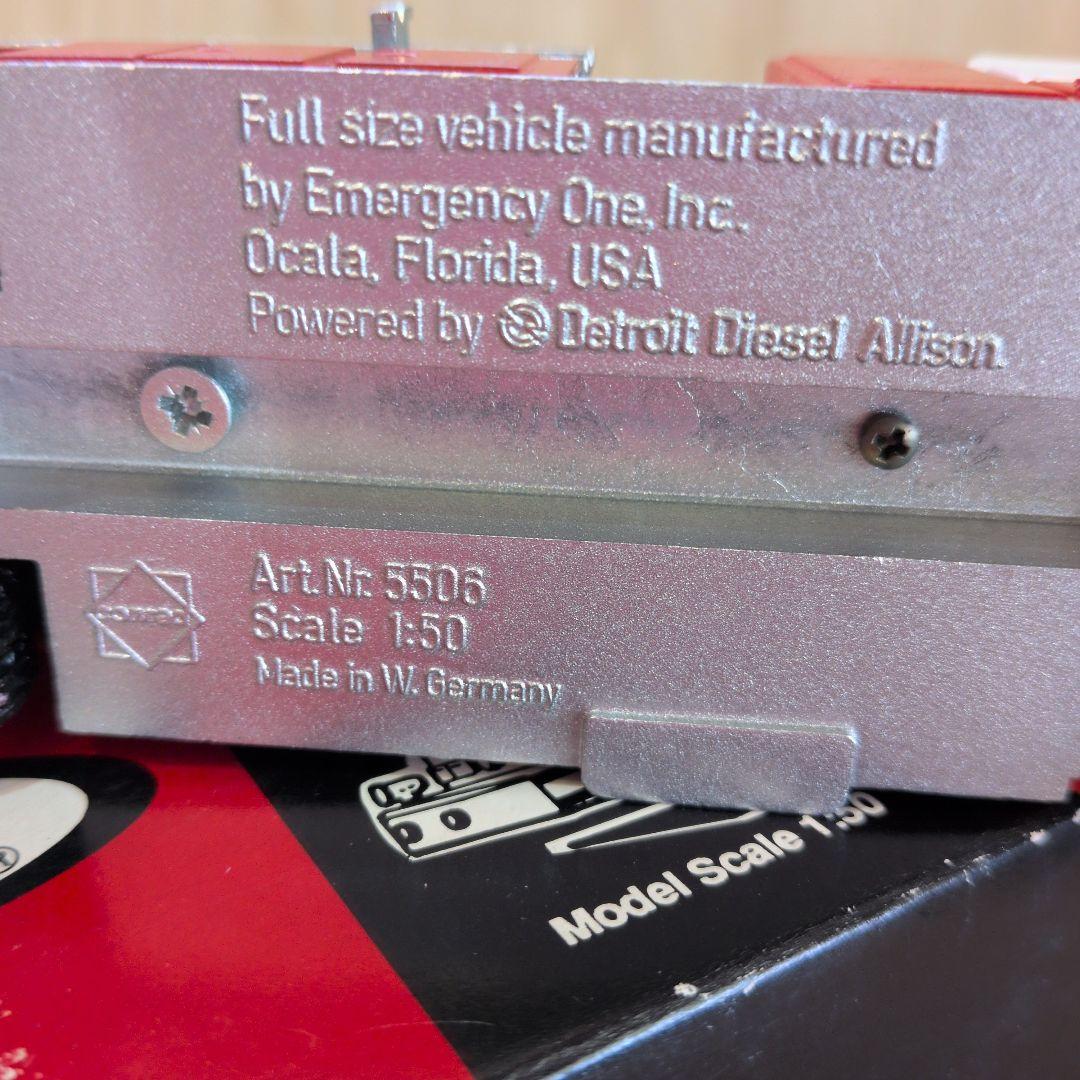 ミニカー E-ONE 1975 AERIAL