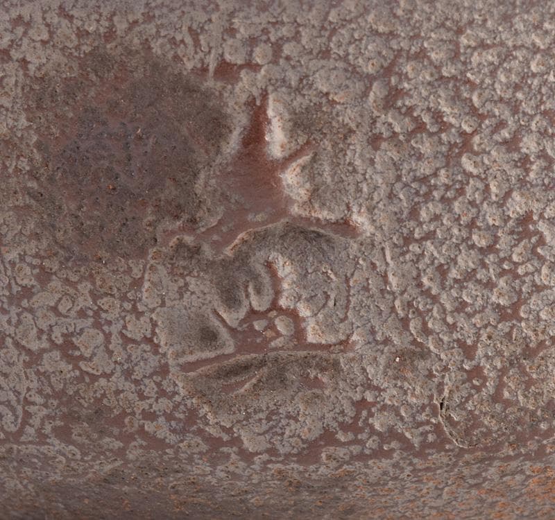 白黒みいちゃん　高橋敬典作　唐松地紋　筒釜　鉄釜　共箱　M　R4914C